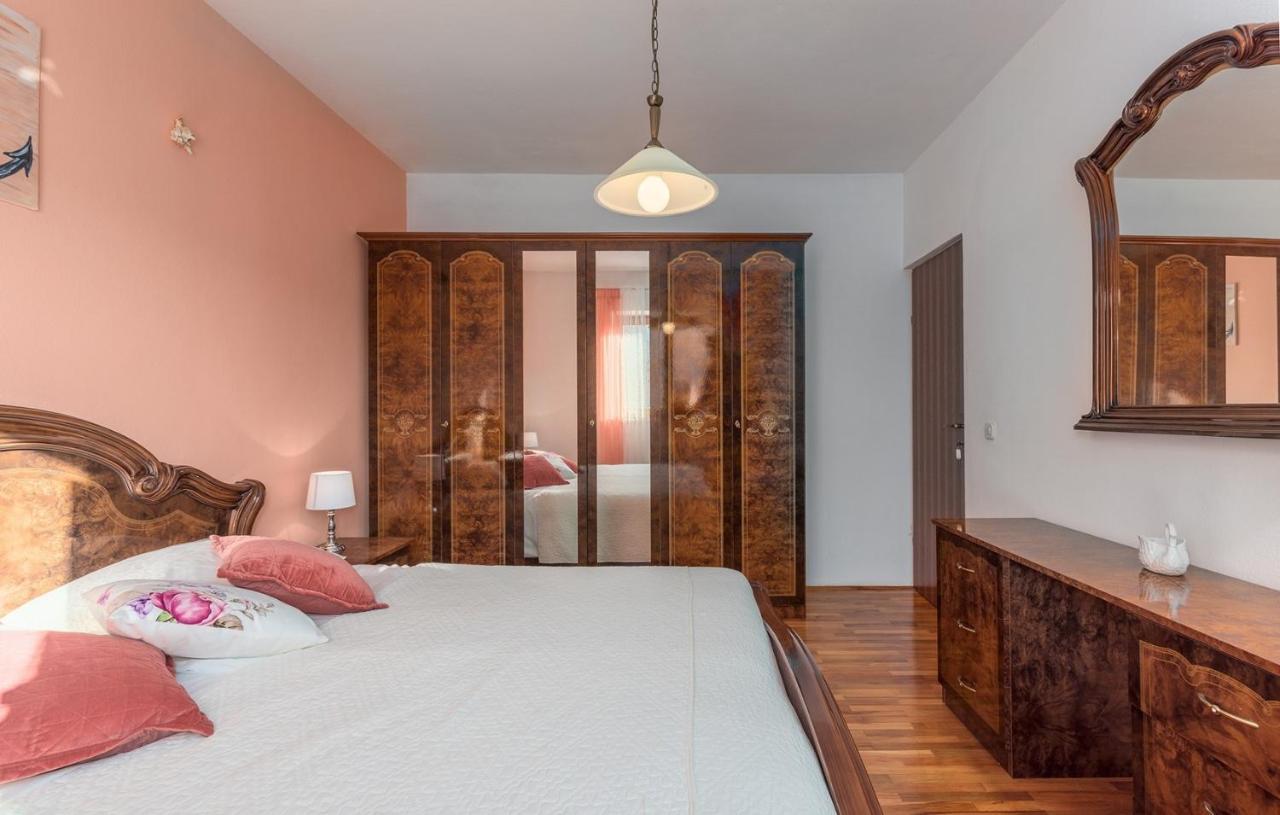 Apartmani Katalin Musalez Habitación foto